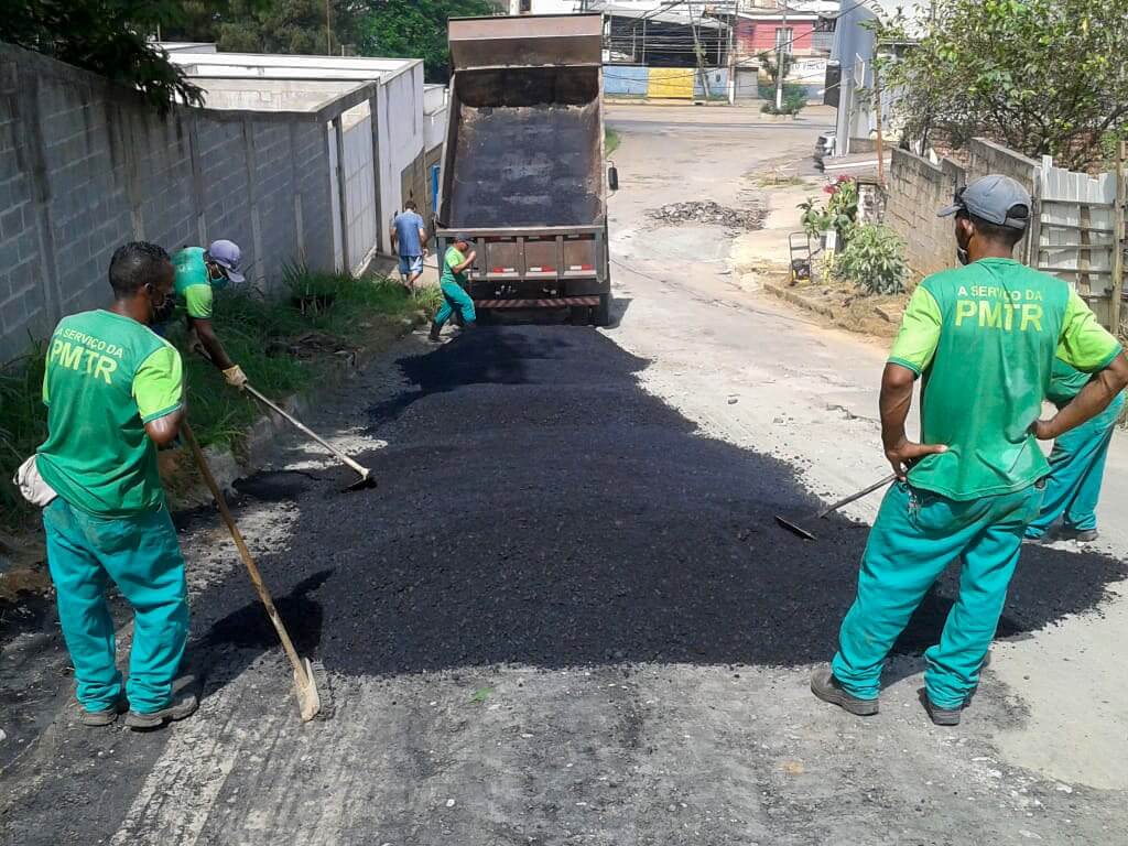 Prefeitura de Três Rios realiza uma série de obras nas vias públicas do município