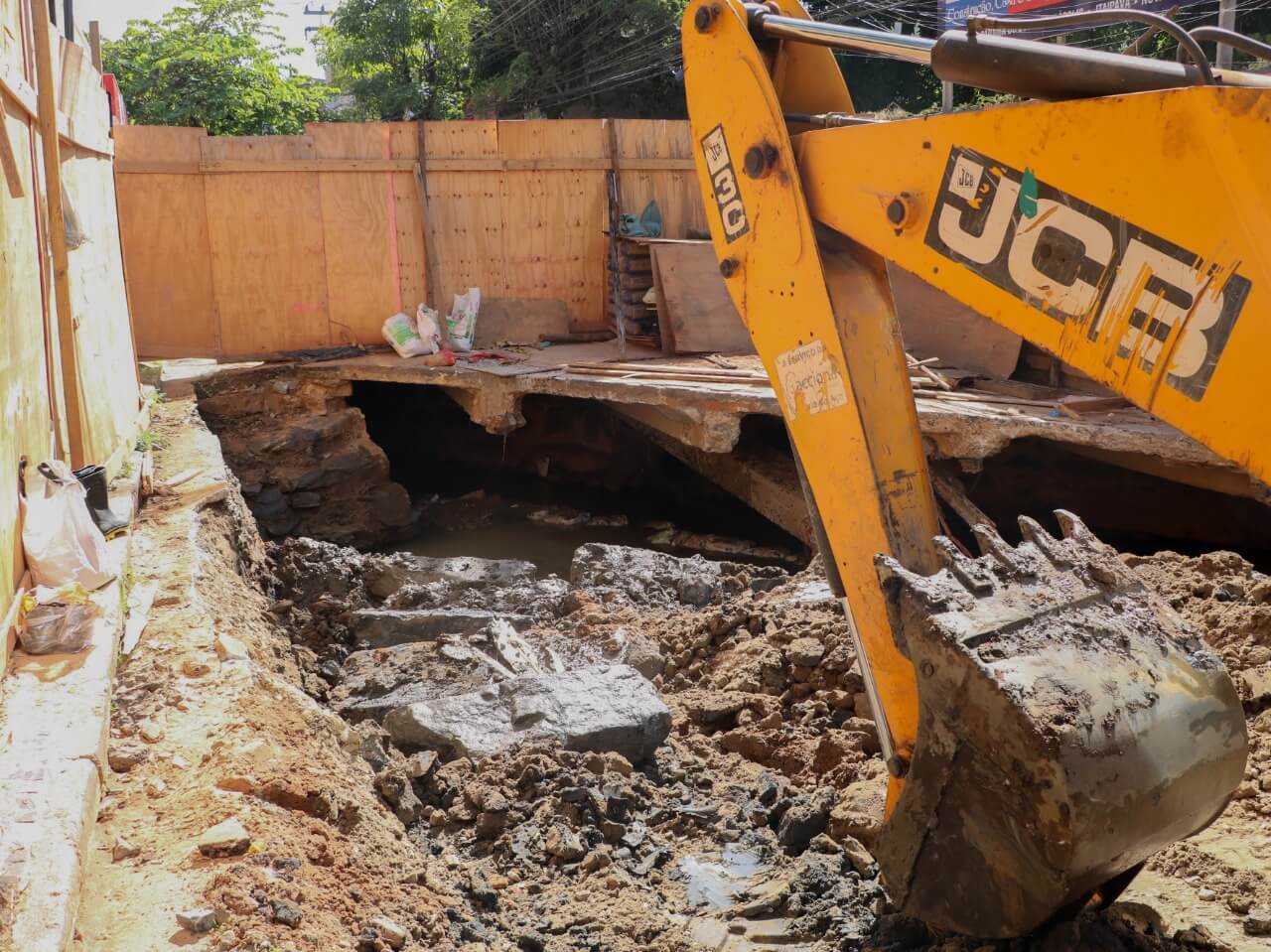 Prefeitura de Três Rios inicia Obras na Rua Prefeito Walter Francklin