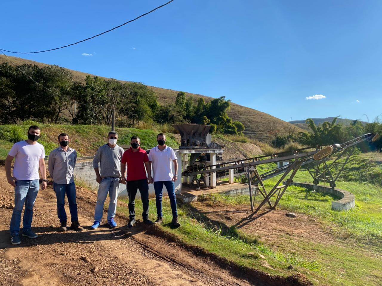 Em busca de melhorias para os processos de destinação de resíduos, Secretaria de Meio Ambiente realiza visita ao município de Vassouras