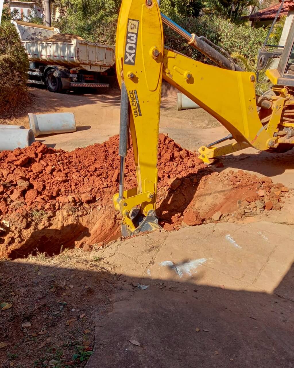 Prefeitura de Três Rios promove ações em estradas de Bemposta