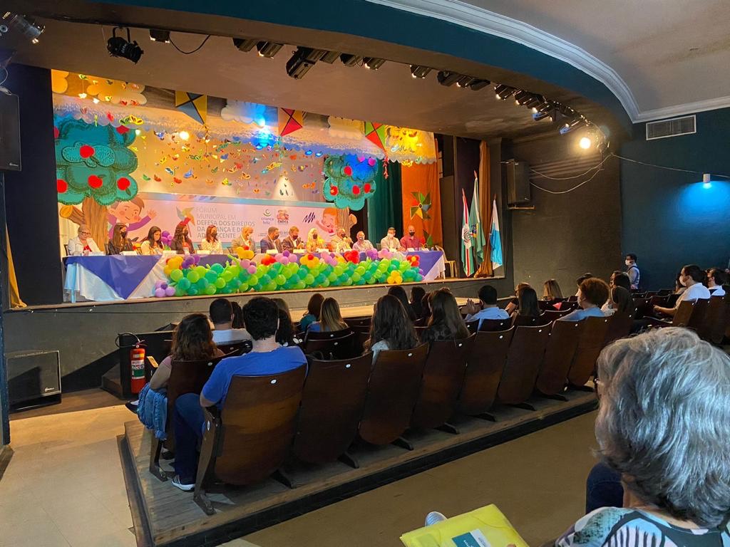 Autoridades de Três Rios e do estado do Rio discutem os direitos da criança e do adolescente em Fórum Municipal