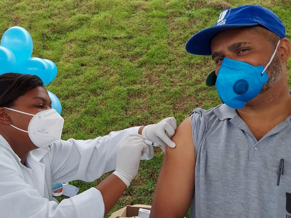 Programa Saúde do Homem promove ações do Novembro Azul em praças e empresas