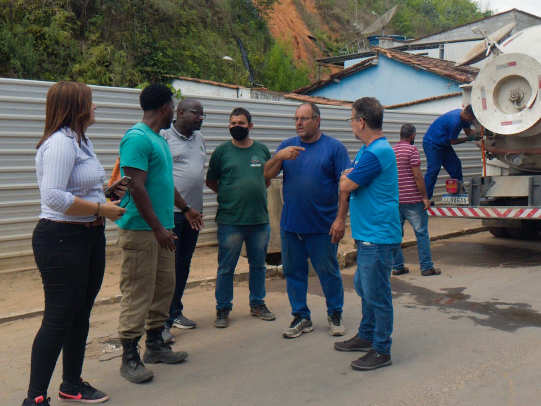 Prefeitura presente no Monte Castelo: ação faz parte de trabalho de prevenção contra enchentes