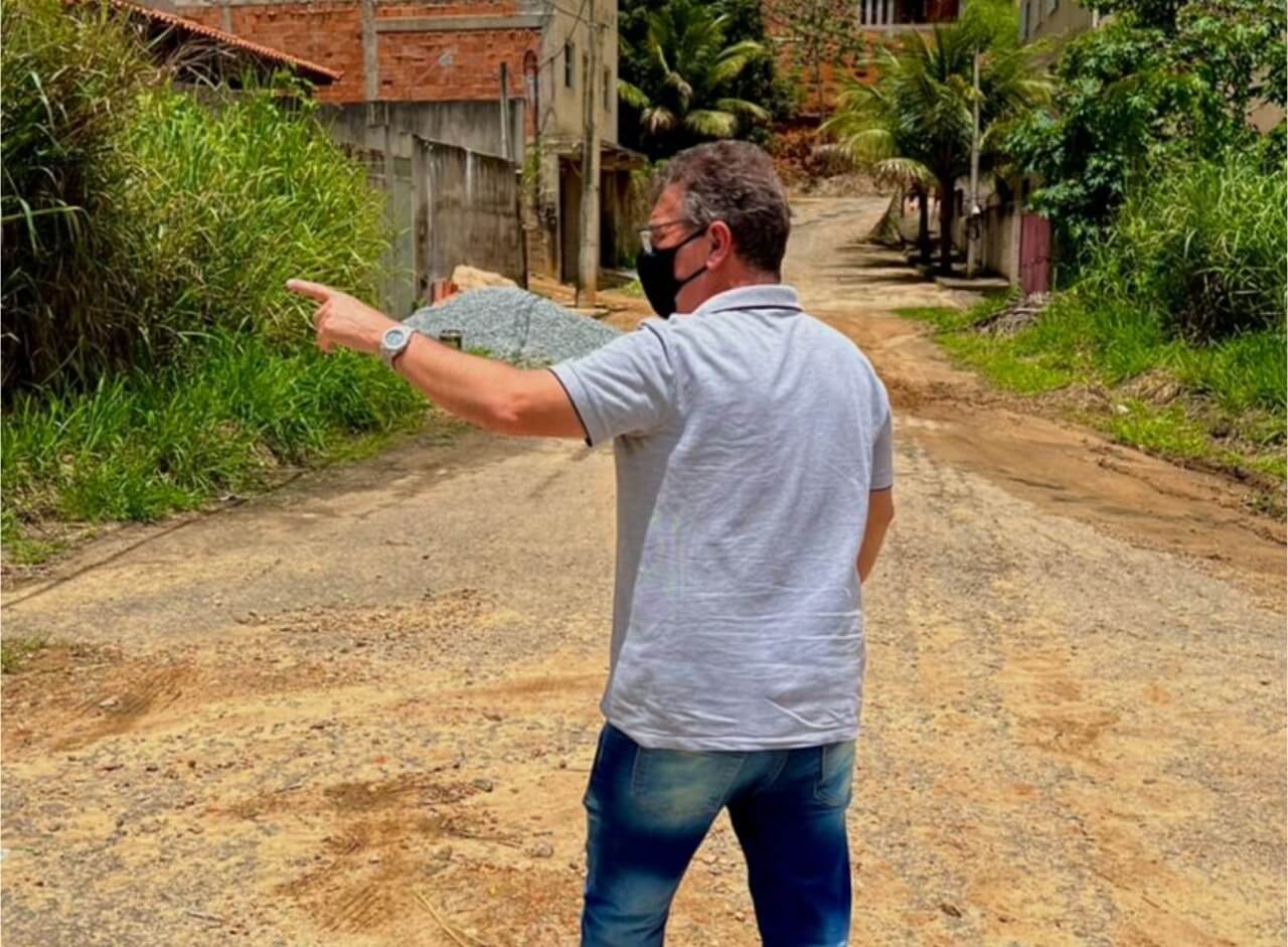 Prefeito Joa visita Moura Brasil para projetar melhorias no bairro e inaugurar programa da Prefeitura
