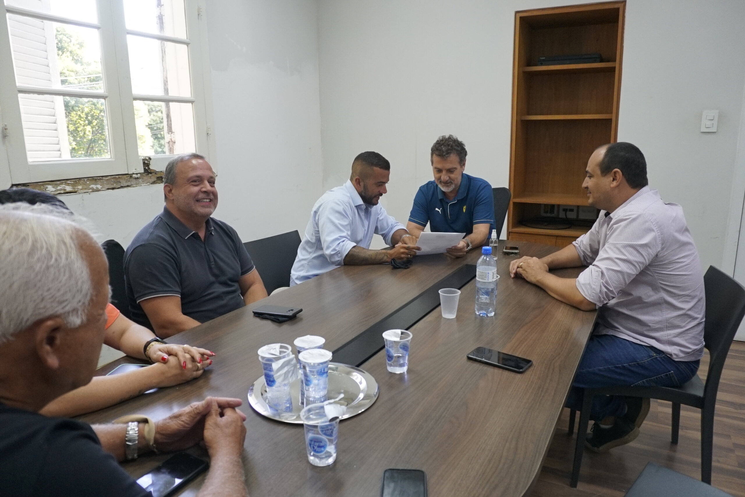 Prefeito Joa recebe o Deputado Federal Carlos Jordy
