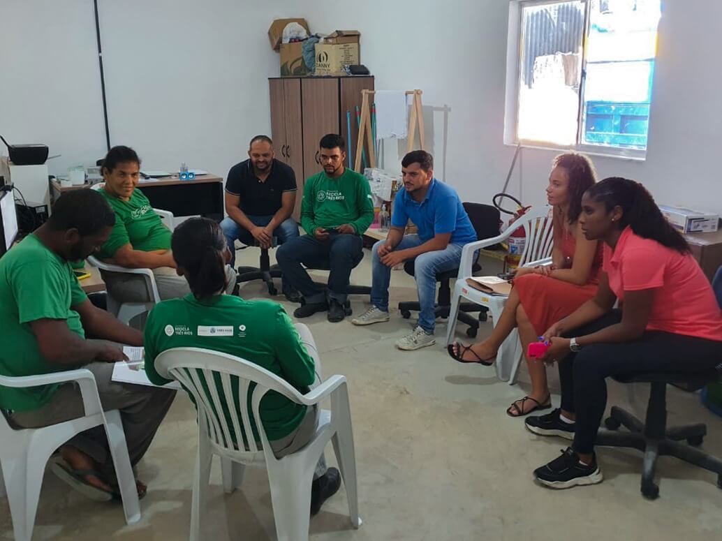 Instituto Recicleiros se reúne com Secretaria de Meio Ambiente de Três Rios para prestação de conta trimestral