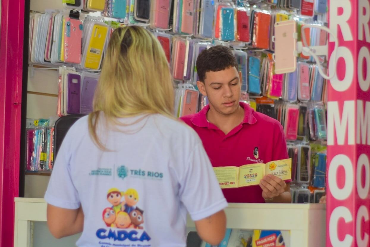 Prefeitura de Três Rios e CMDCA realizam ações no Dia Nacional de Combate ao Abuso e à Exploração Sexual contra Crianças e Adolescentes