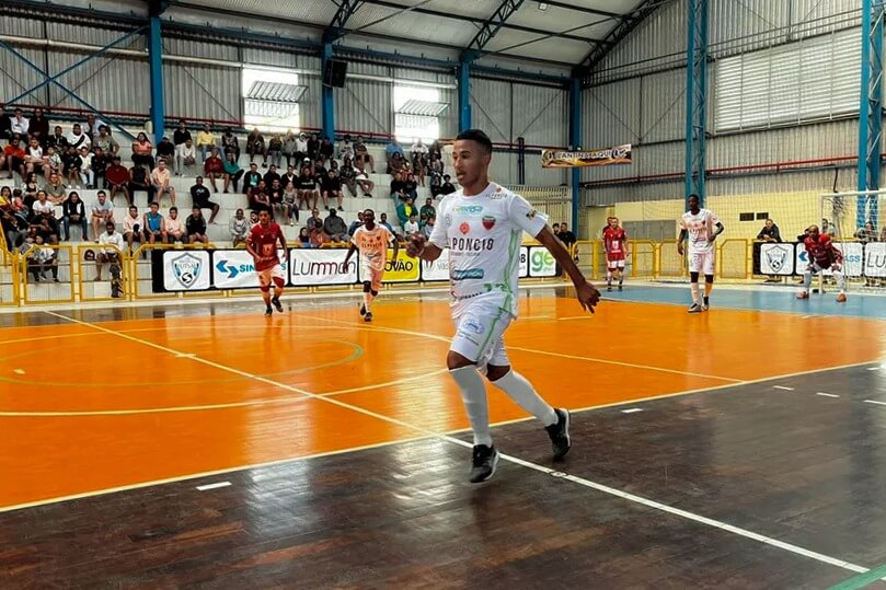 Três Rios supera Vassouras e segue invicto na Copa Rio Sul de Futsal 