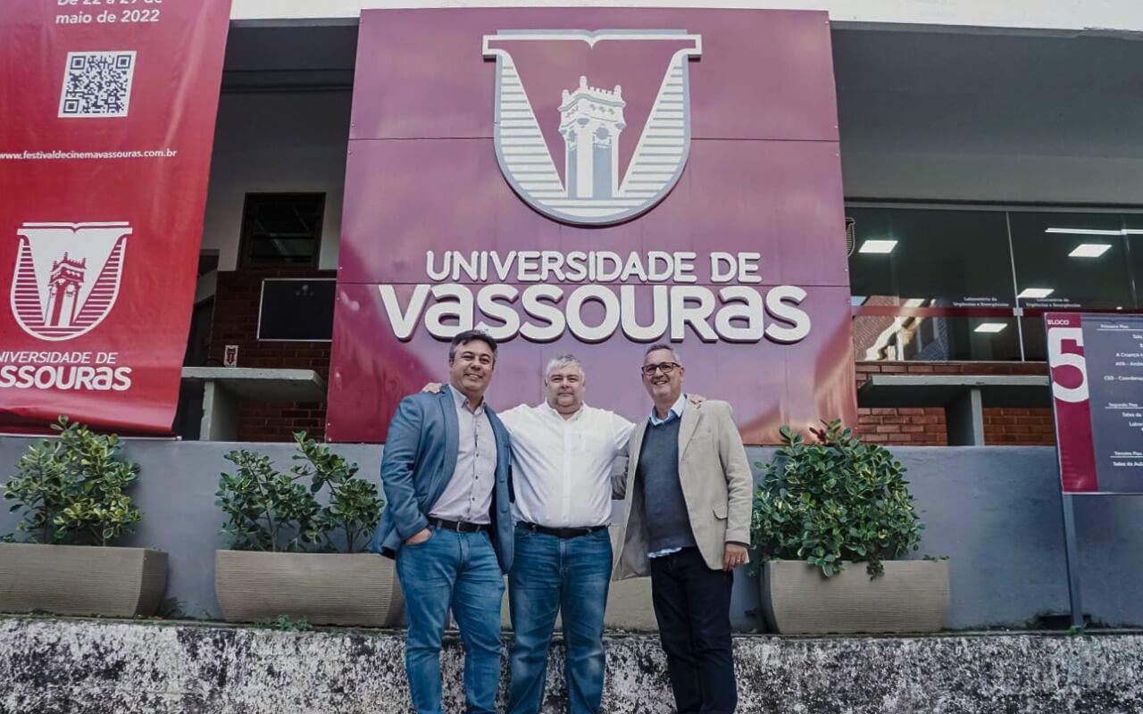 Vice-prefeito, Professor Jacqueson visita Universidade de Vassouras em busca de parceria para Três Rios