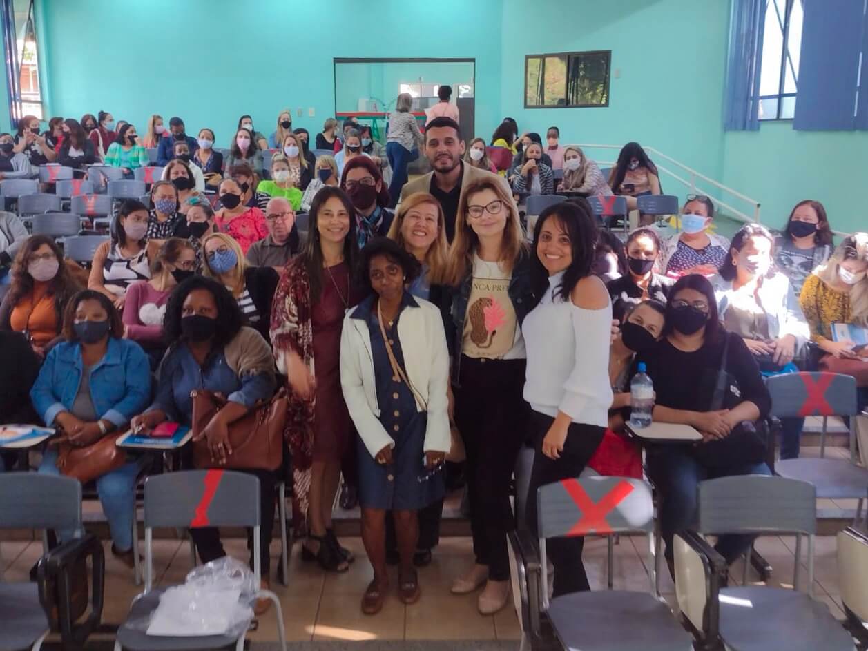Secretaria de Educação realiza formação continuada do Programa “Tempo de Aprender”