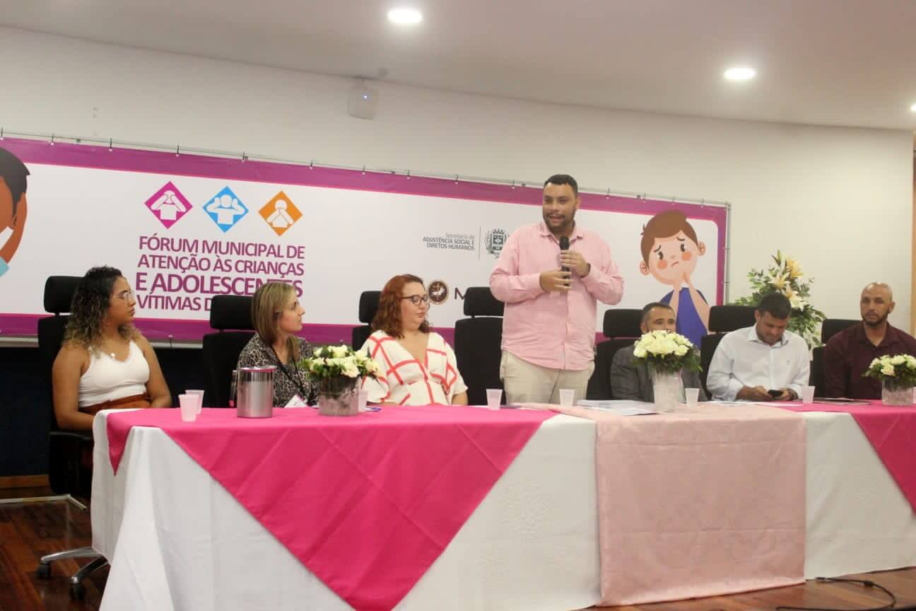 Prefeitura realiza 1º Fórum Municipal de Atenção às Crianças e Adolescentes Vítimas<br>de Violência