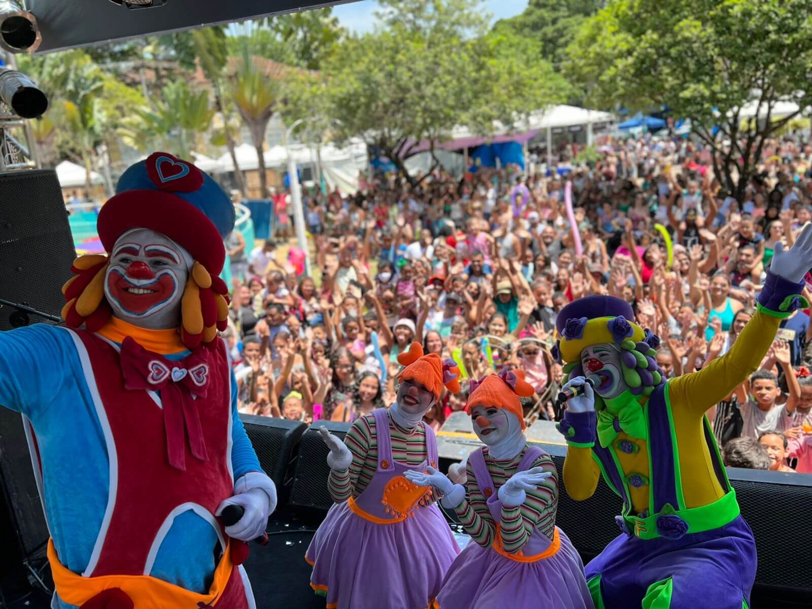 Festa de Dia das Crianças na Praça São Sebastião foi um sucesso