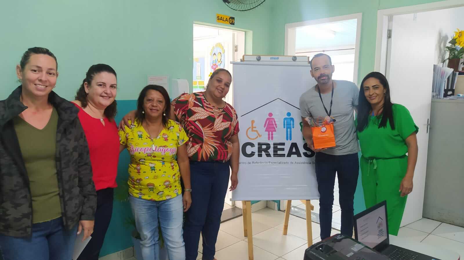 CREAS visita Escola Municipal Jovina de Figueiredo Salles, em Três Rios