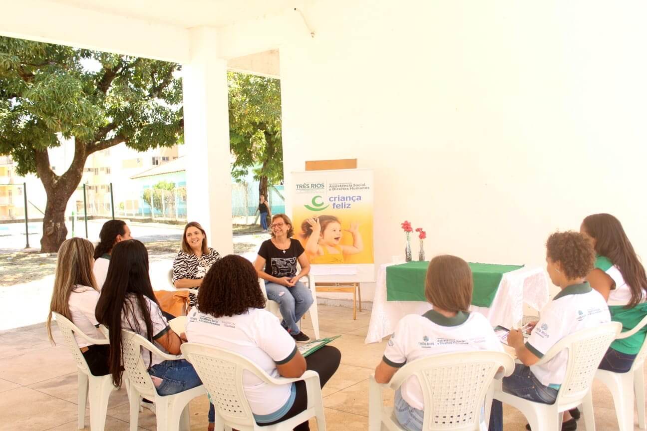 Prefeitura de Três Rios promove capacitação para profissionais do Programa Criança<br>Feliz