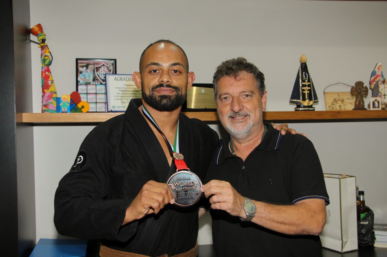 Trirriense conquista pódio em campeonato mundial de jiu-jitsu, em Abu Dhabi
