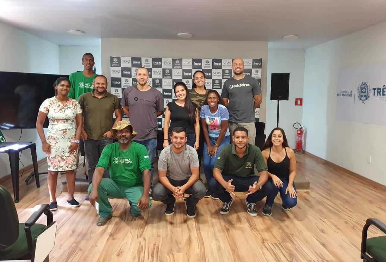 Três Rios recebe visita de fundadores do Instituto Recicleiros