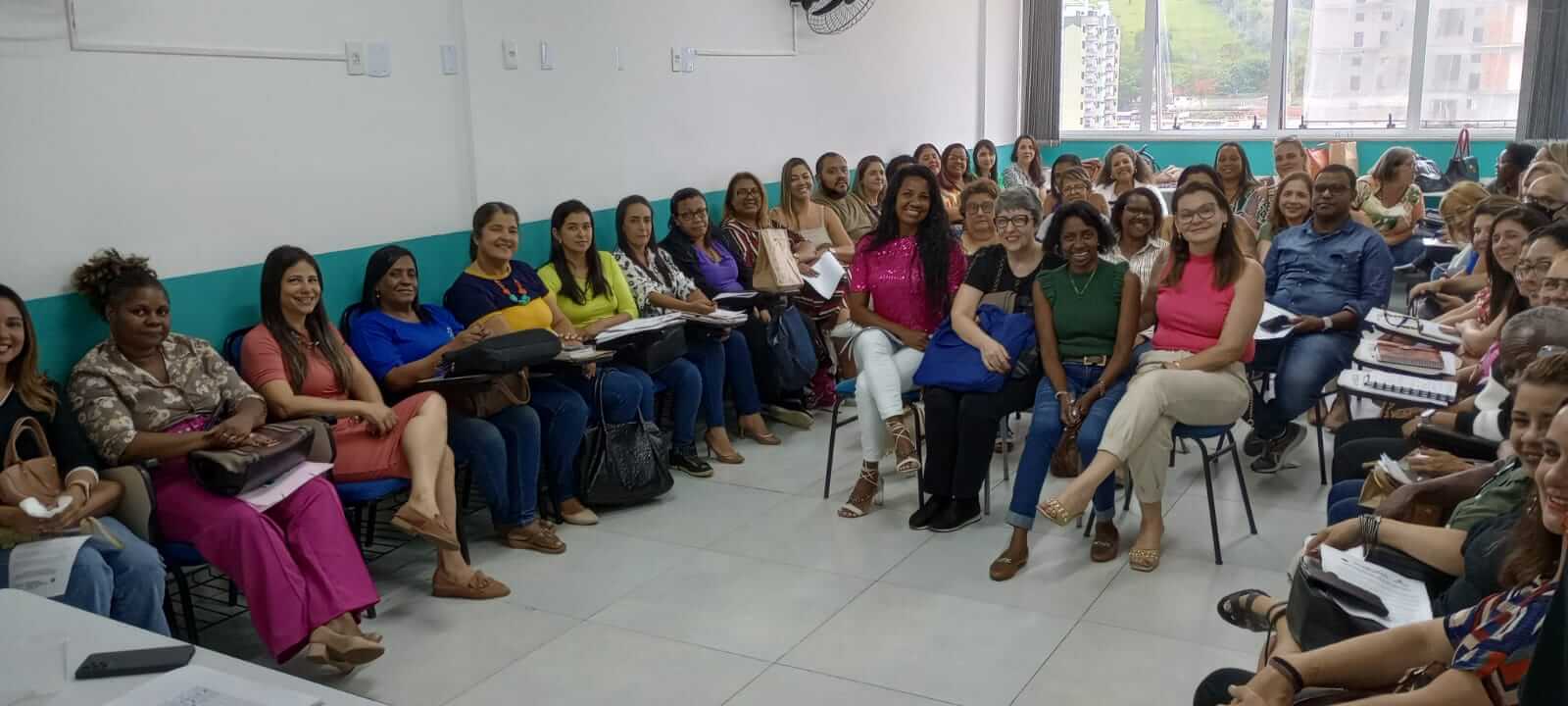 Educação realiza reunião de avaliação e planejamento com gestores da rede municipal
