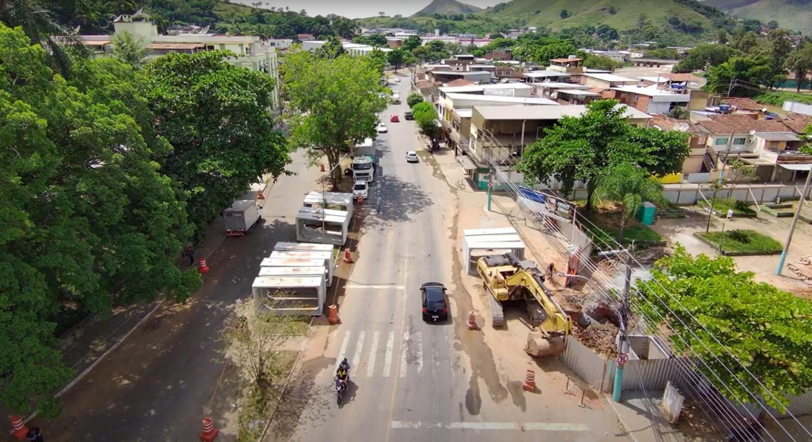 Obra da Galeria de Águas Pluviais avança pela avenida Zoelo Sola
