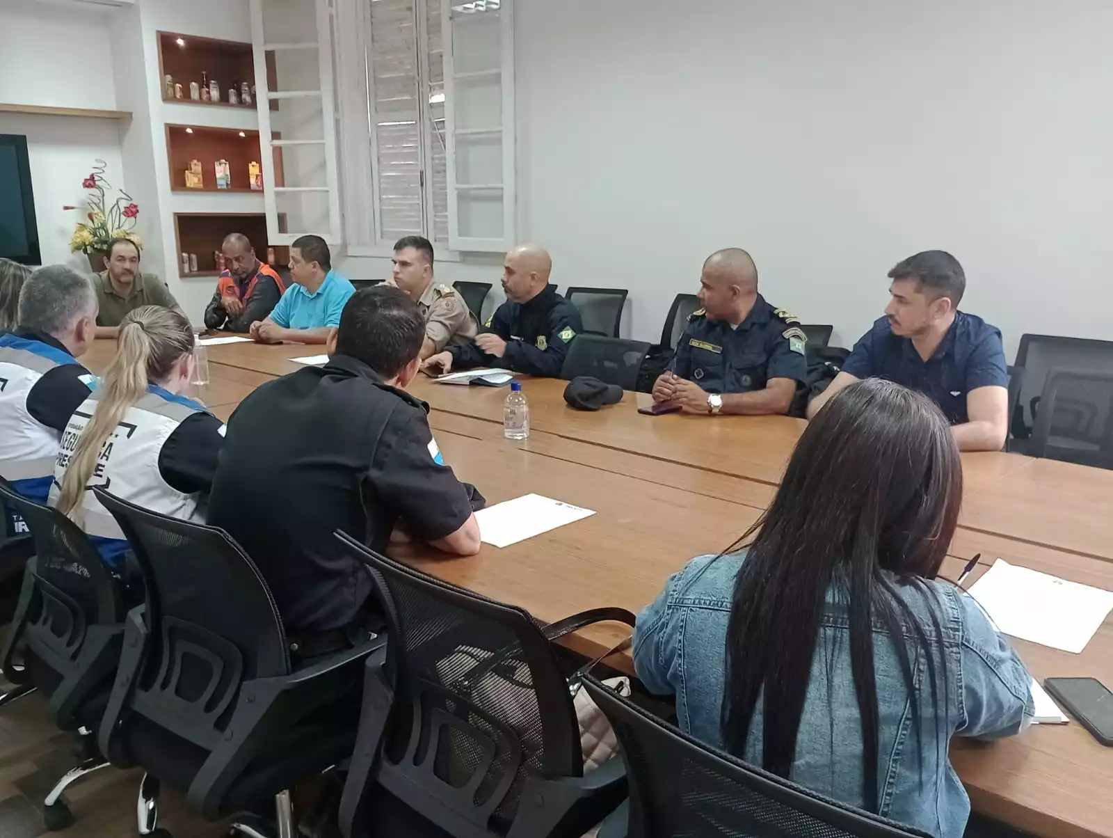 Prefeitura de Três Rios reúne autoridades de segurança e ordem pública para elaborar Plano Municipal de Segurança Pública e Defesa Social