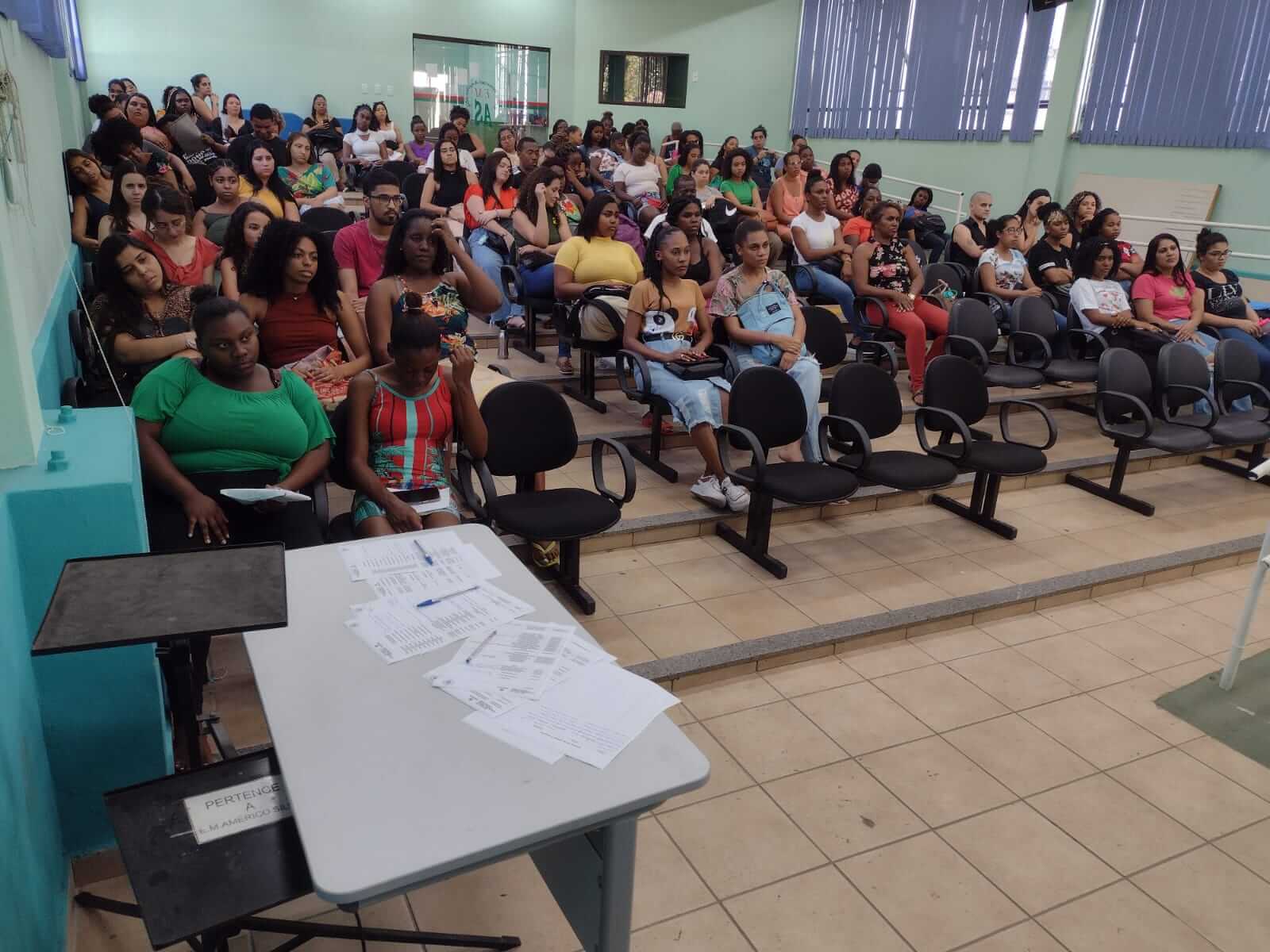 Prefeitura realiza formação de monitores de alunos da rede municipal