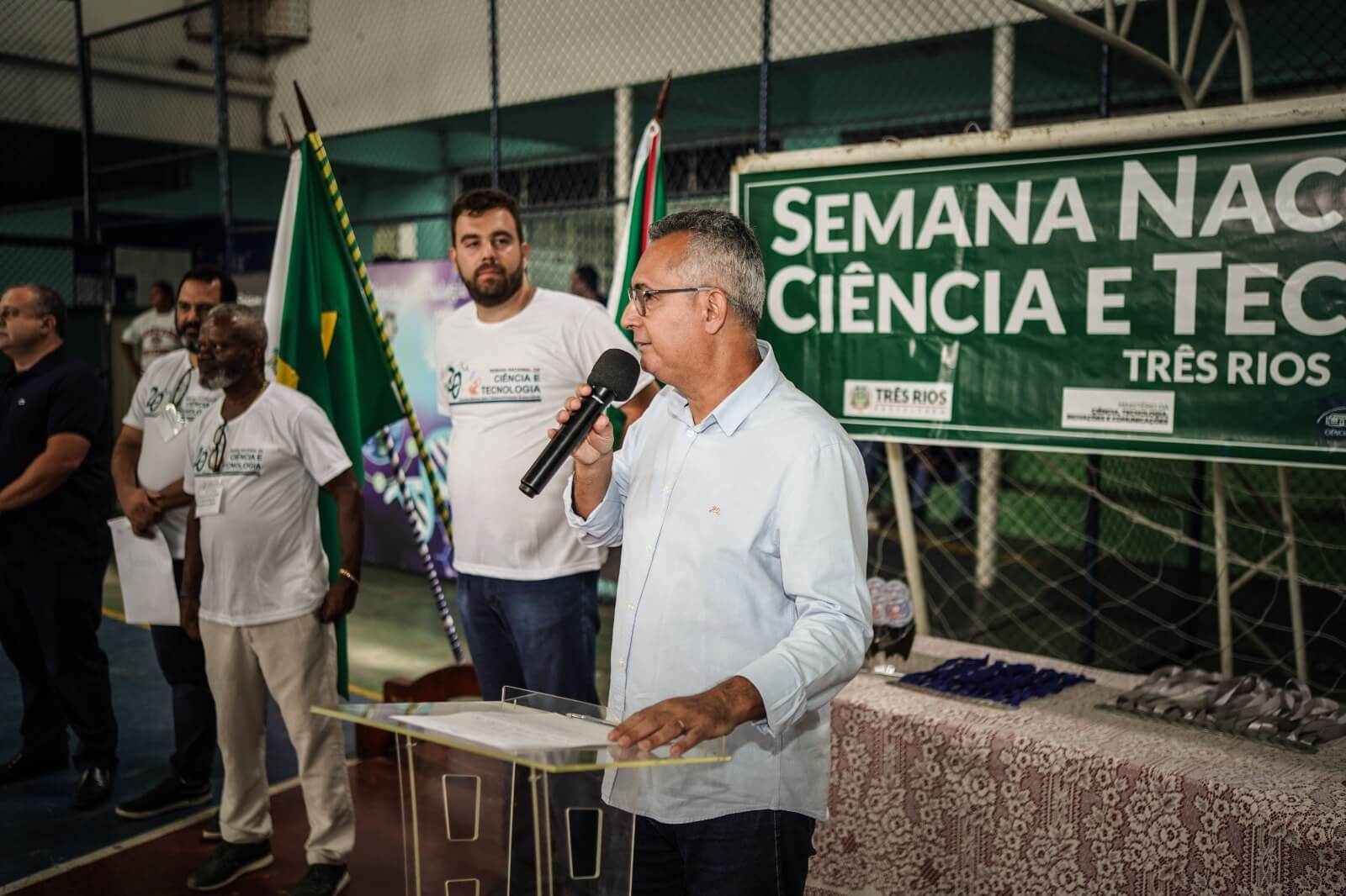 20ª Feira Municipal de Ciência e Tecnologia é realizada no Colégio Walter Francklin
