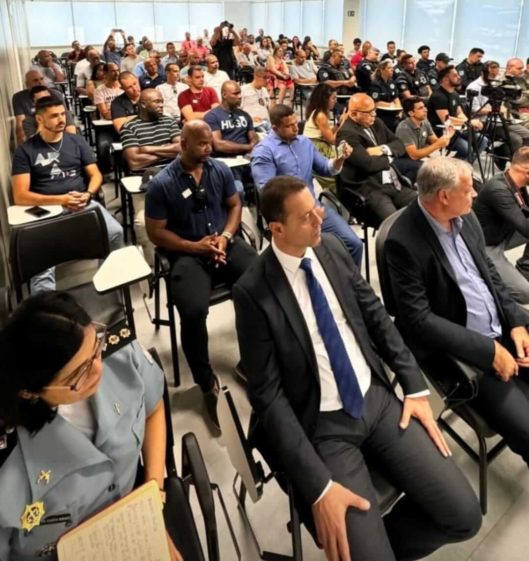 Guardas Municipais de Três Rios participam de curso de extensão sobre atuação da Guarda Civil Municipal