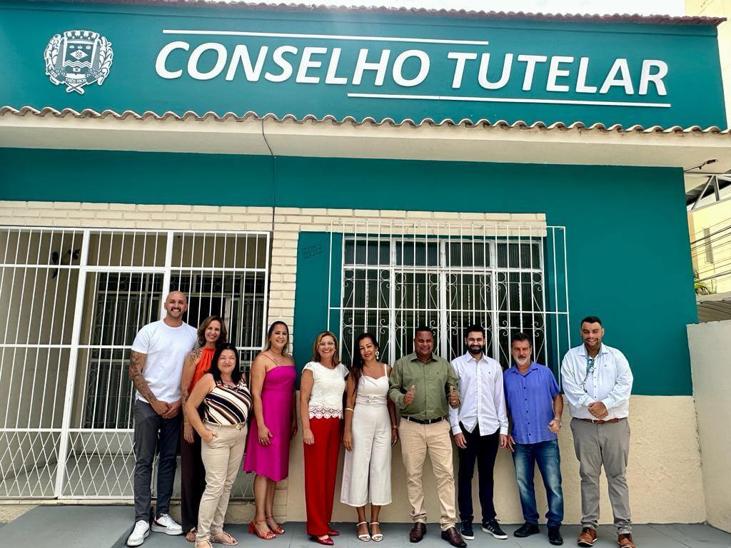 Nova sede, novo salário e novos conselheiros