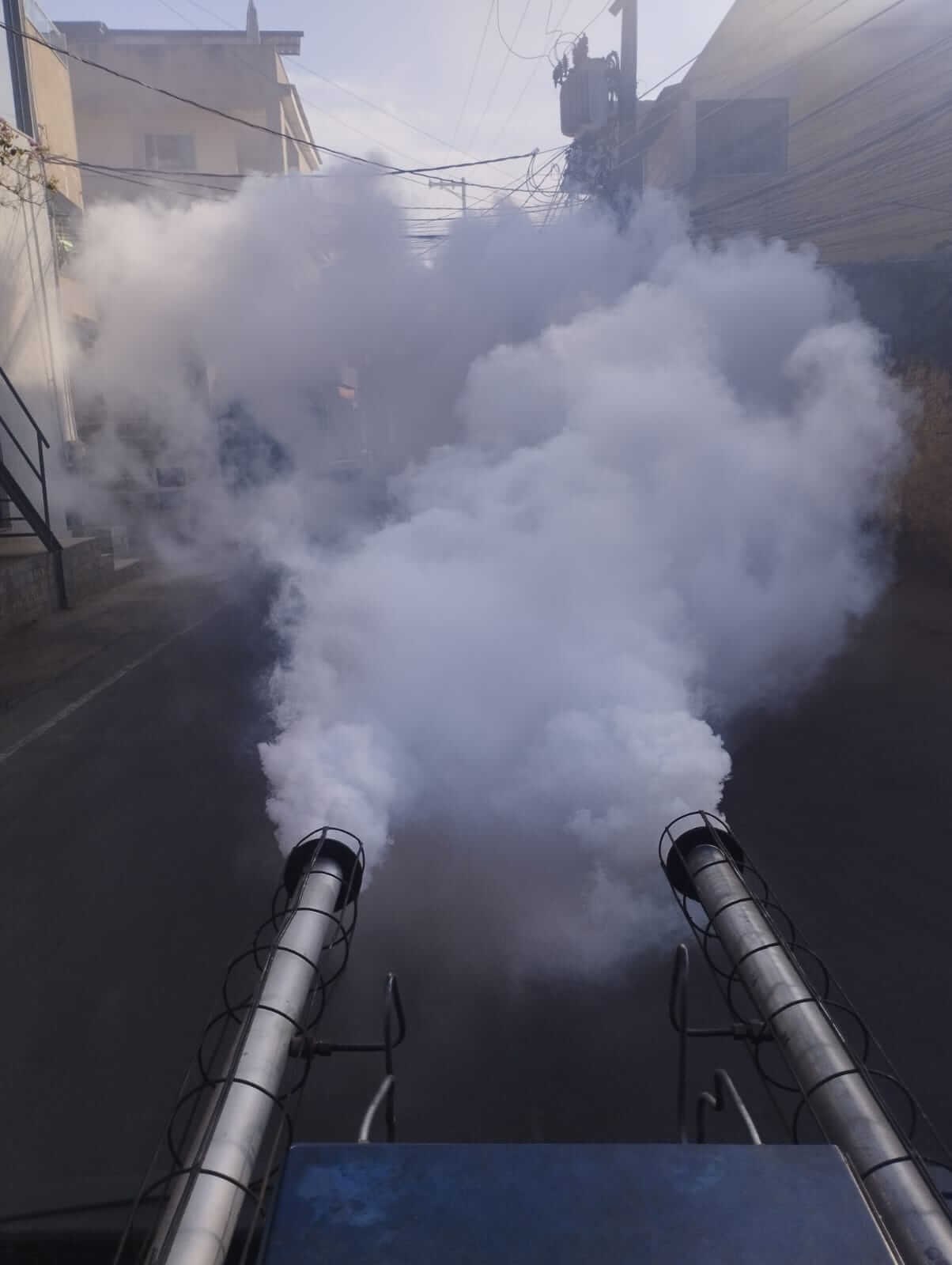 Carro fumacê segue percorrendo a cidade no combate ao Aedes aegypti