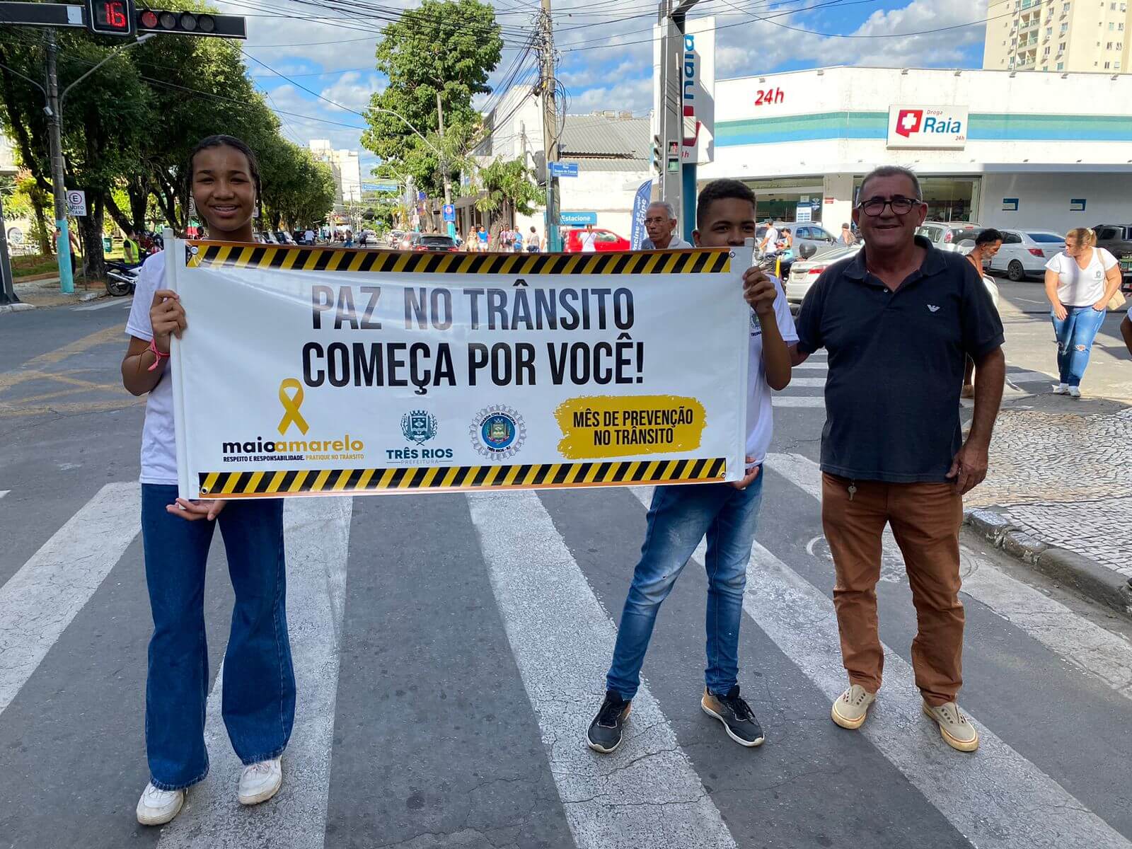 Agentes da Guarda Civil Mirim participam de ações do Maio Amarelo