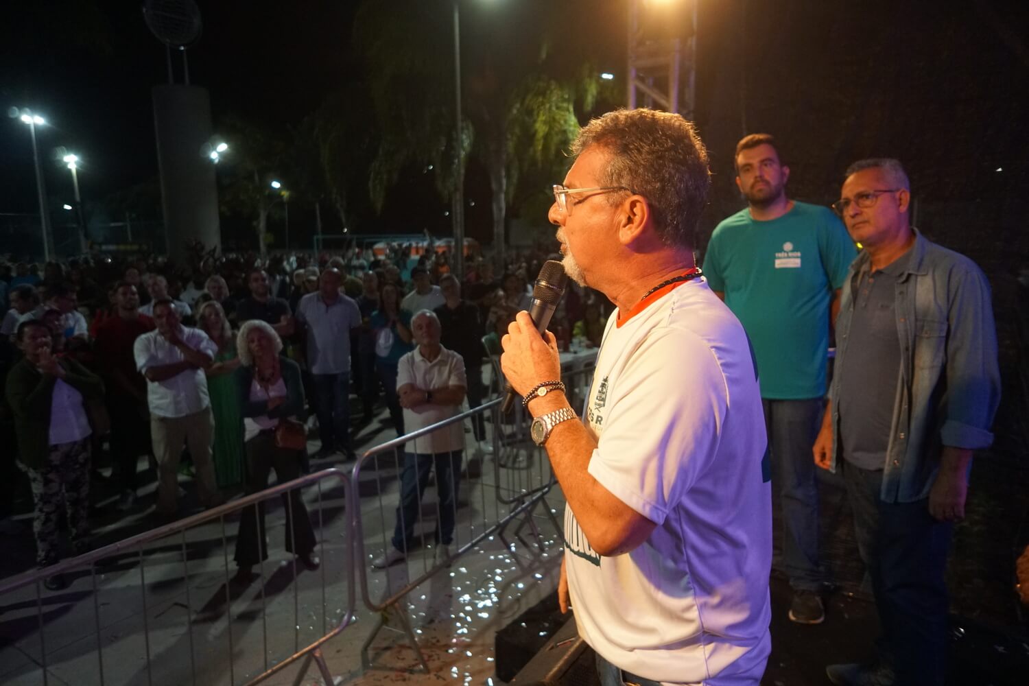 Inauguração da Praça da Juventude teve a presença de mais de 1.200 pessoas