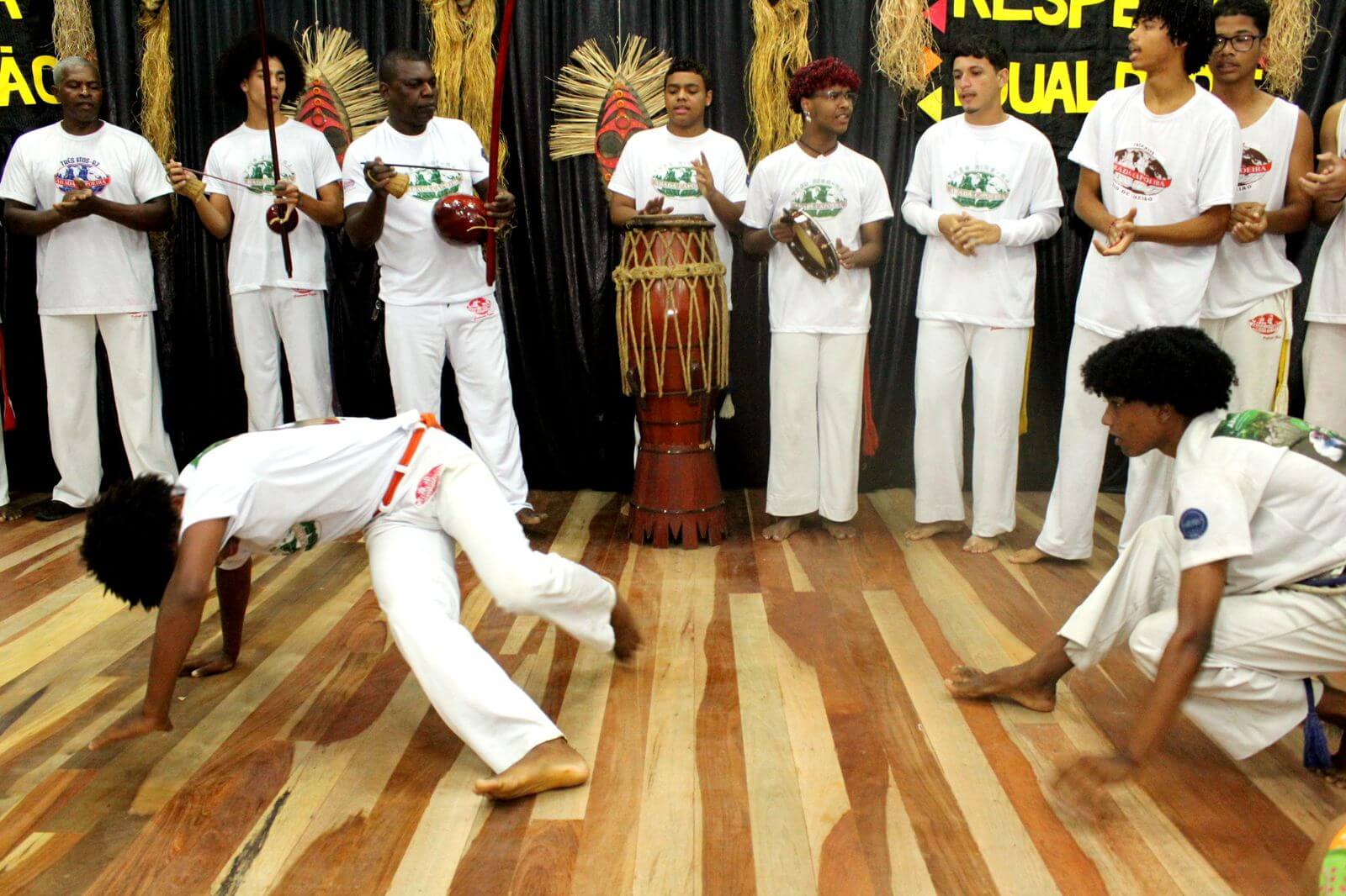 Dia da Consciência Negra é comemorado em Três Rios com roda de conversa sobre combate ao racismo