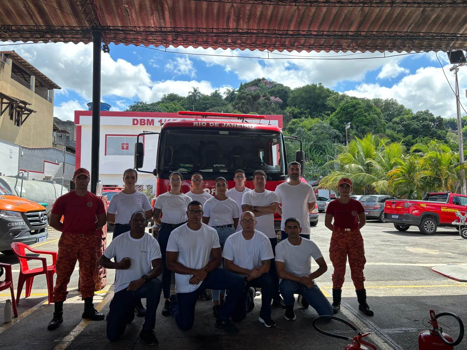 Novos Guardas Civis Municipais participam de treinamento de Suporte Básico de Vida no batalhão dos bombeiros