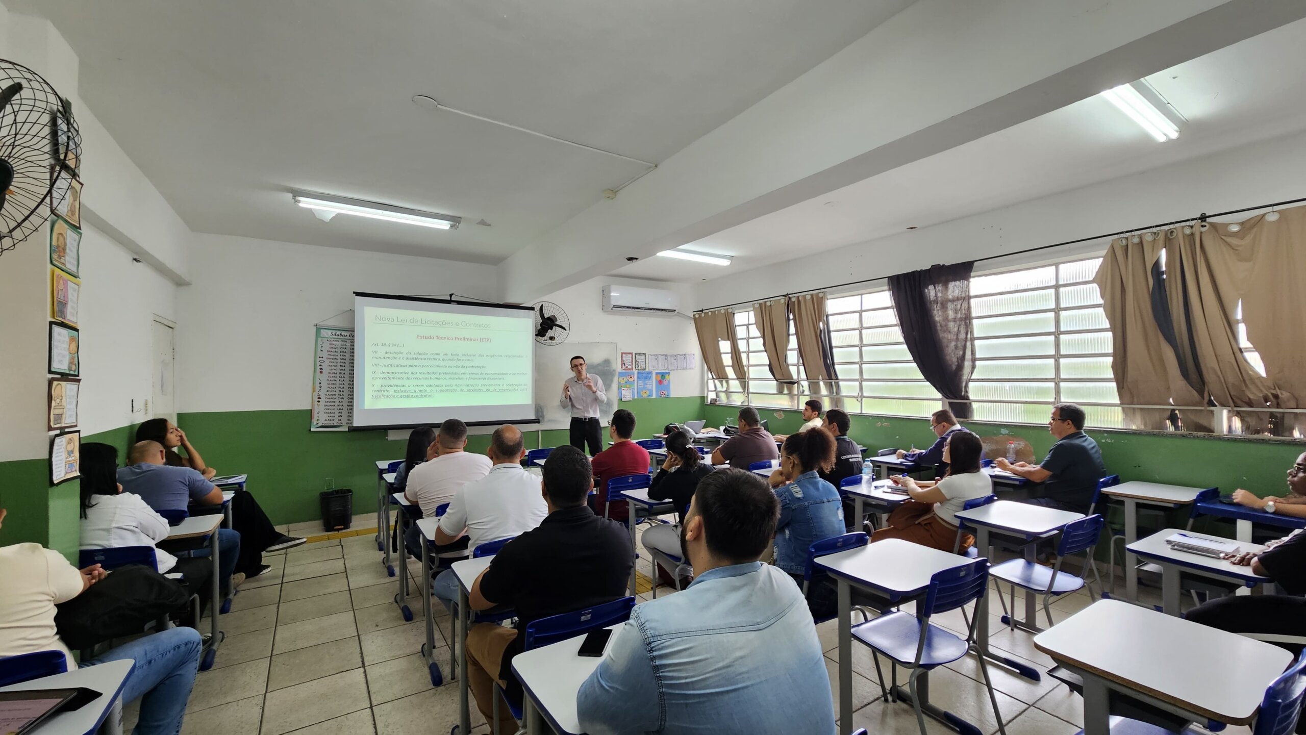 Três Rios sedia curso do TCE-RJ sobre nova Lei de Licitações e Contratos