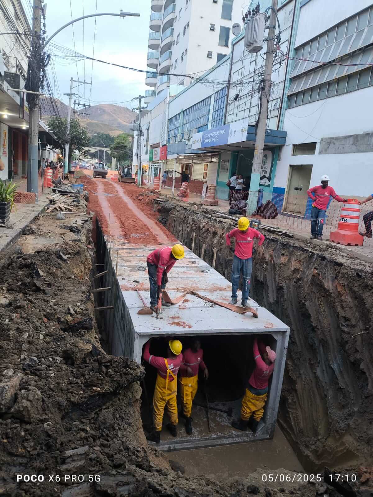 Infraestrutura em ritmo acelerado: 130 metros de aduelas já foram instaladas na galeria do Centro