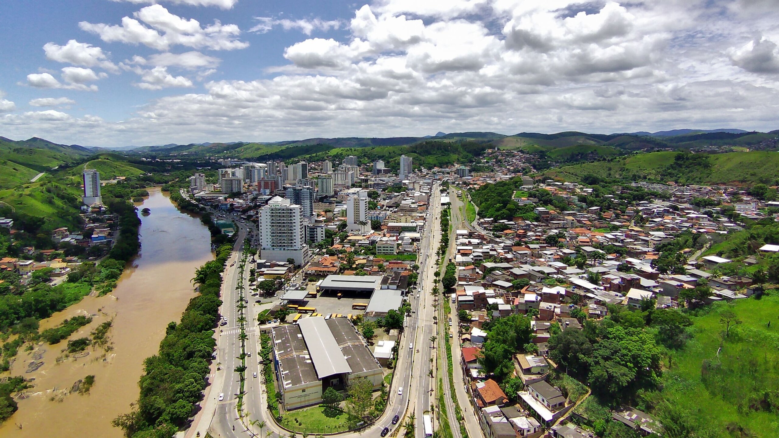 Três Rios lidera abertura de empresas no Médio Paraíba, segundo dados da JUCERJA