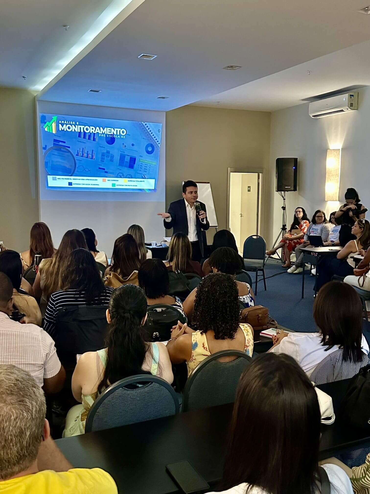 Encontro reforça ações de alfabetização na rede municipal de Três Rios
