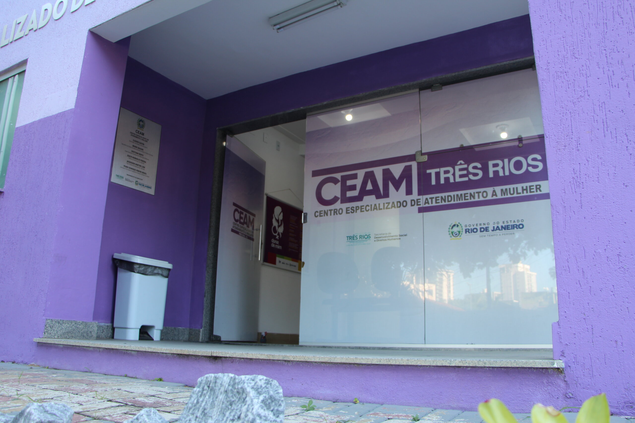 Rede integrada de proteção à mulher fortalece o atendimento a vítimas de violência em Três Rios