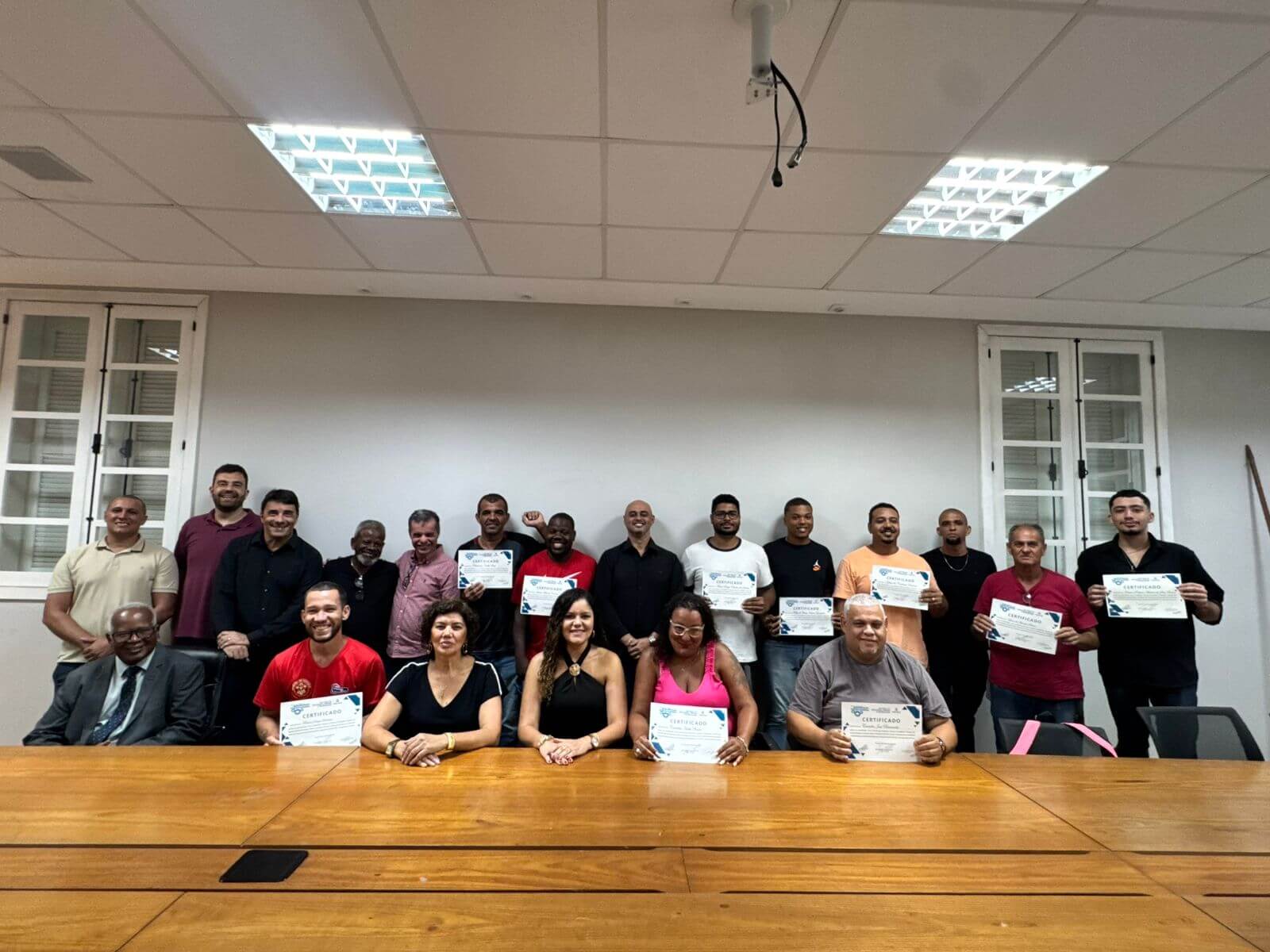 Programa de Empregabilidade certifica nova turma de Operador de Empilhadeira em Três Rios