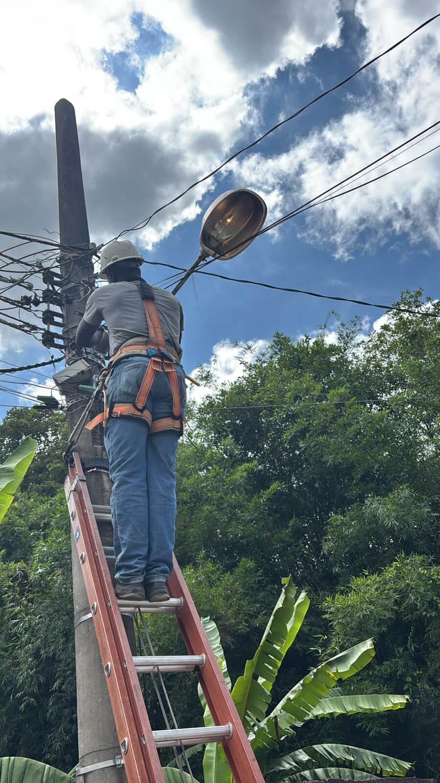Prefeitura de Três Rios registra quase 4 mil atendimentos na iluminação pública no primeiro semestre de 2026