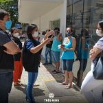 Secretaria de Saúde fiscaliza e distribui máscaras para a população