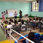 CEAM aborda a gravidez na adolescência em encontro nas escolas